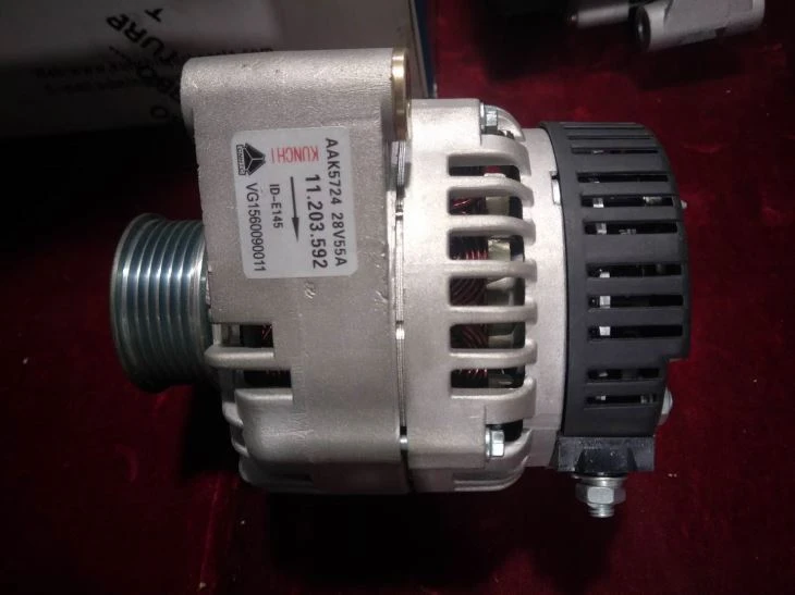 Sinotruk HOWO Generator Alternator VG1560090011